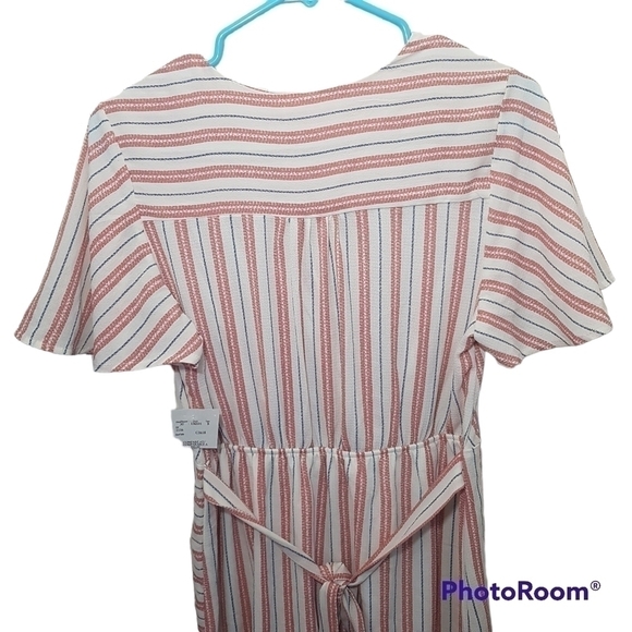 Monteau Faux Wrap Striped Short Sleeved Midi Dress With Tie Belt - Picture 4 of 10